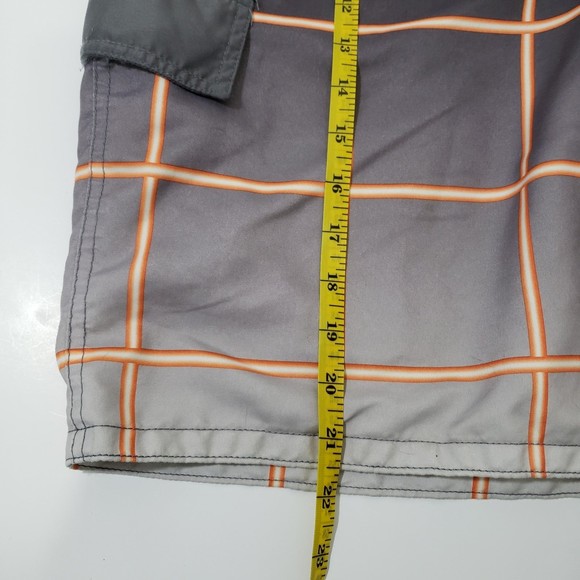 OP Medium (32-34) Long Shorts; Grey and Orange - Picture 8 of 9